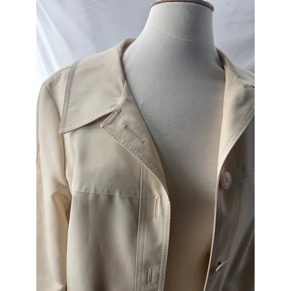 Women's London Fog Beige Trench Coat Size 12 - Picture 7 of 11